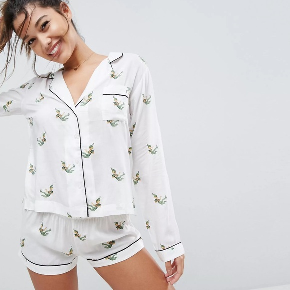 ASOS Peter Pan Embroidered Shirt & Short
Pajama Set - Picture 2 of 3